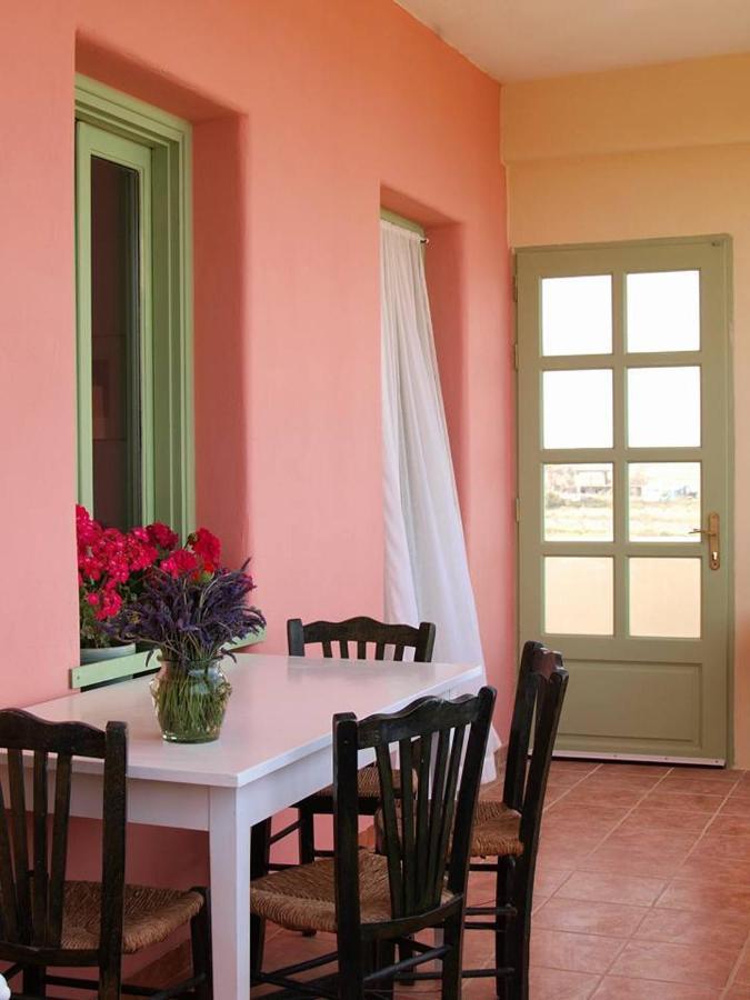 Flower And Crafts - The Eco Nature House Μονόλιθος Εξωτερικό φωτογραφία